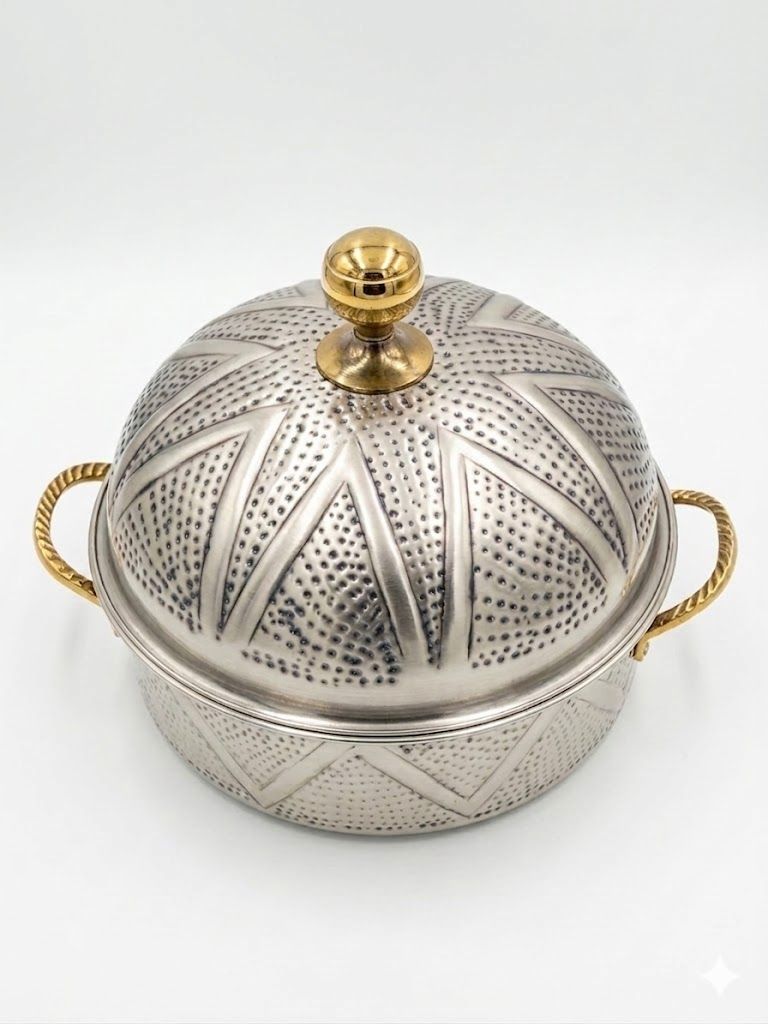 حافظة طعام (كاسرول) عازلة بتصميم تراثي مطروق - مزيج فضي وذهبي كلاسيكي