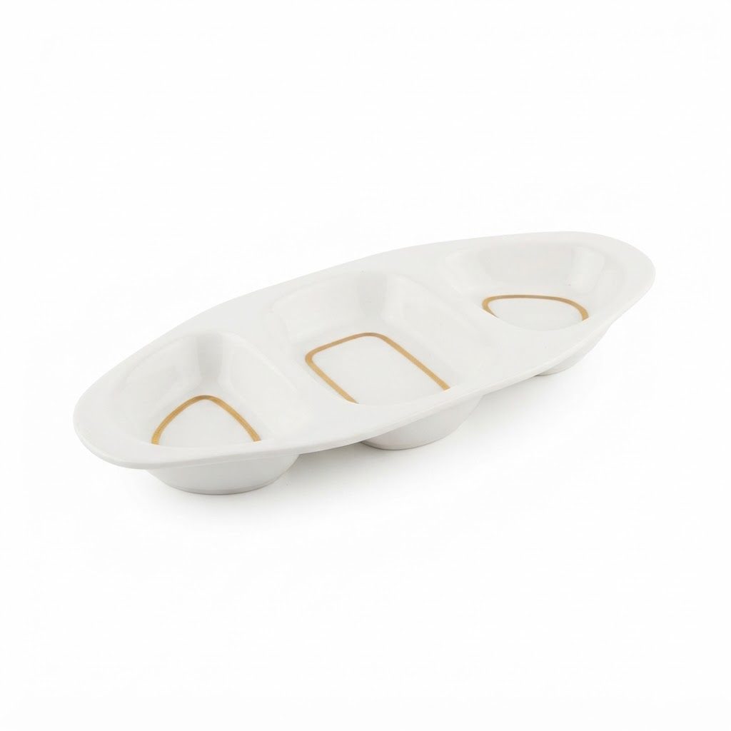 طبق تقديم مقسم إلى 3 أقسام من الميلامين مع لمسات ذهبية