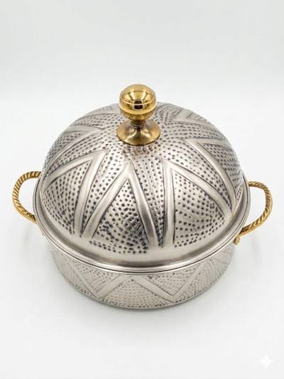 حافظة طعام (كاسرول) عازلة بتصميم تراثي مطروق - مزيج فضي وذهبي كلاسيكي