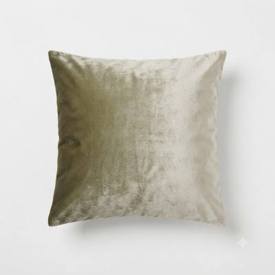 وسادة مخملية بيج (45 × 45 سم)
